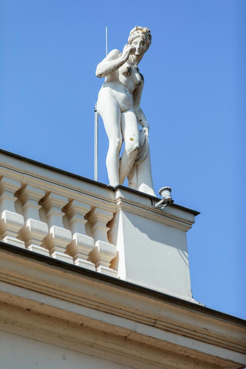 Hotel Prinz Heinrich Werder  Buitenkant foto
